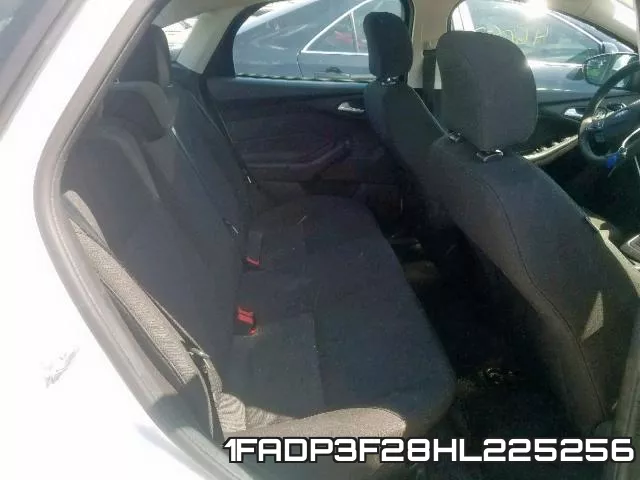 1FADP3F28HL225256 фото 7