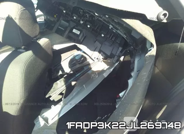 1FADP3K22JL269748 фото 9