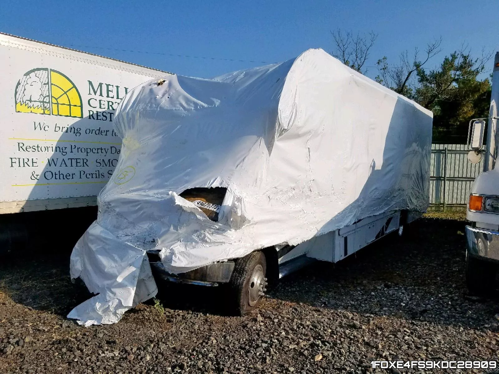 1FDXE4FS9KDC28909 фото 3