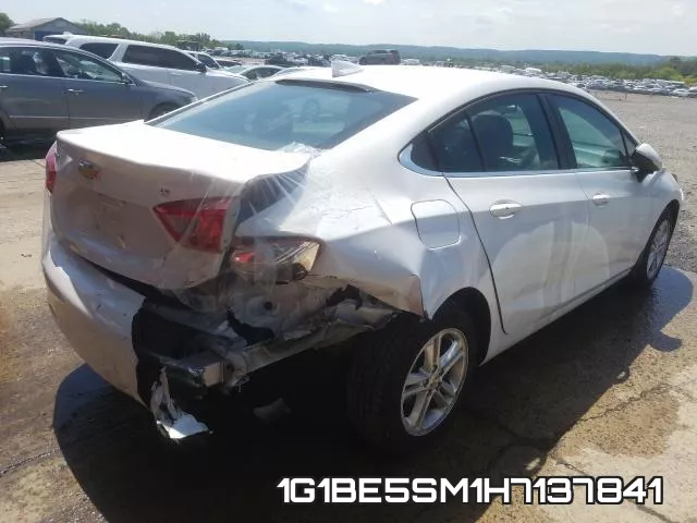 1G1BE5SM1H7137841 фото 5