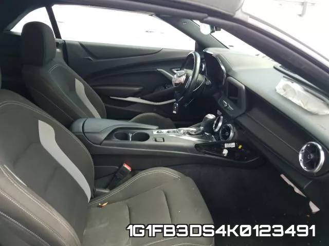 1G1FB3DS4K0123491 фото 6