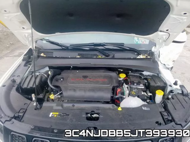 3C4NJDBB5JT393930 фото 8