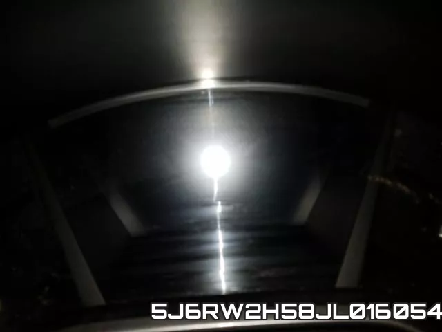 5J6RW2H58JL016054 фото 9