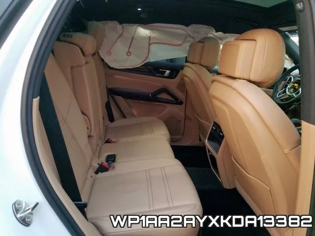WP1AA2AYXKDA13382 фото 7