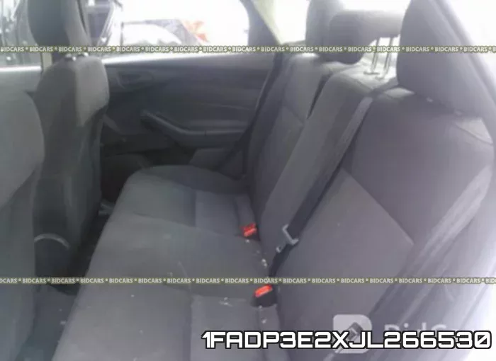 1FADP3E2XJL266530 фото 9
