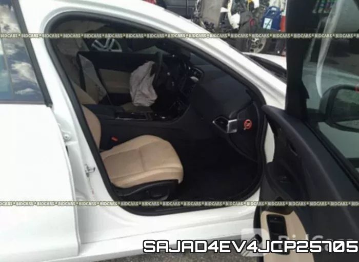 SAJAD4EV4JCP25705 фото 6