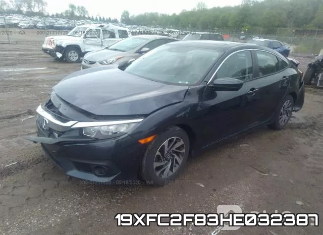 19XFC2F83HE032387 фото 3