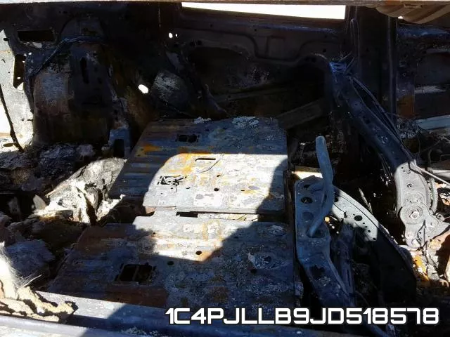 1C4PJLLB9JD518578 фото 6