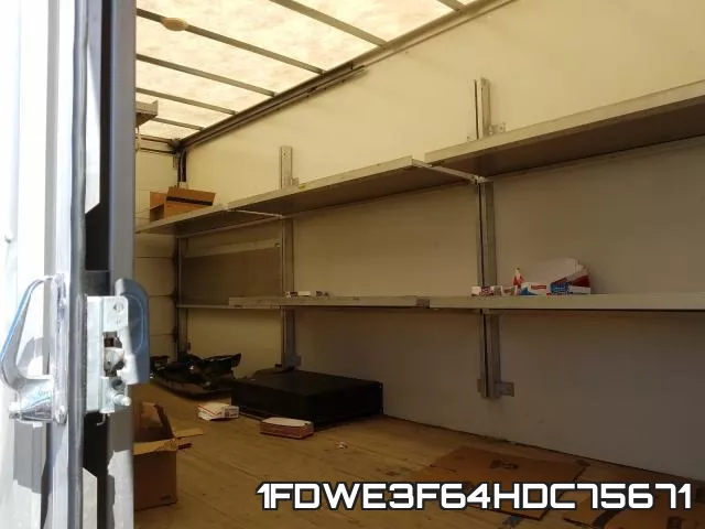 1FDWE3F64HDC75671 фото 7