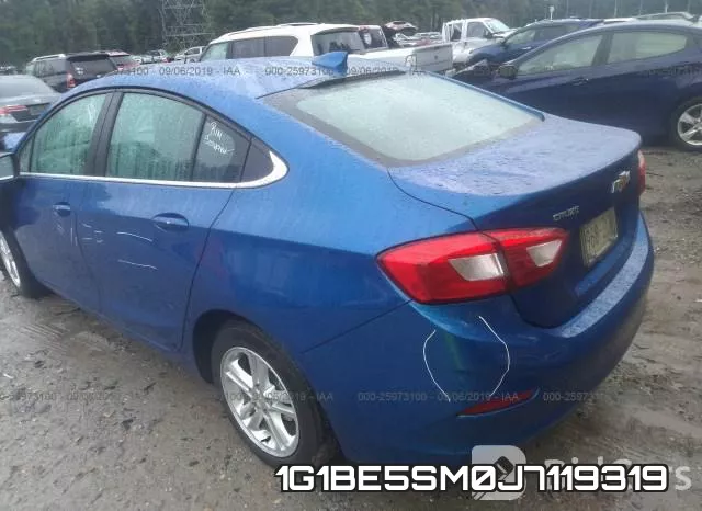 1G1BE5SM0J7119319 фото 4