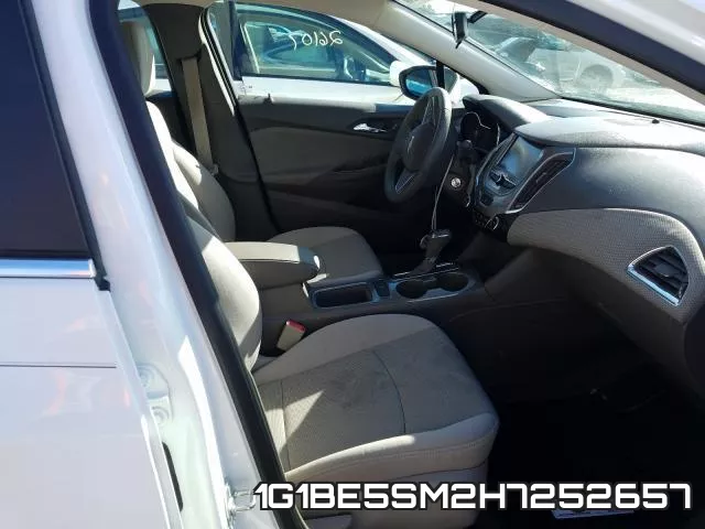 1G1BE5SM2H7252657 фото 6