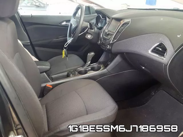 1G1BE5SM6J7186958 фото 6