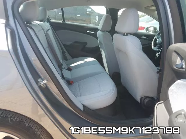 1G1BE5SM9K7123788 фото 7