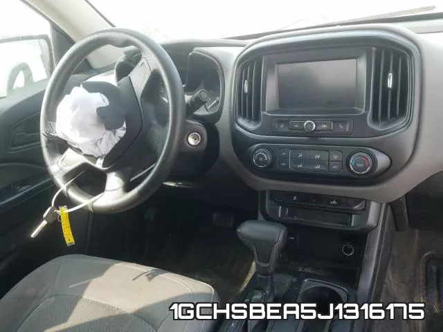 1GCHSBEA5J1316175 фото 10
