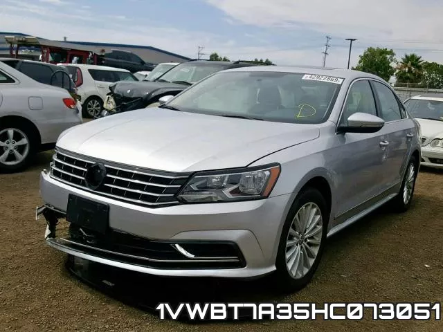 1VWBT7A35HC073051 фото 3