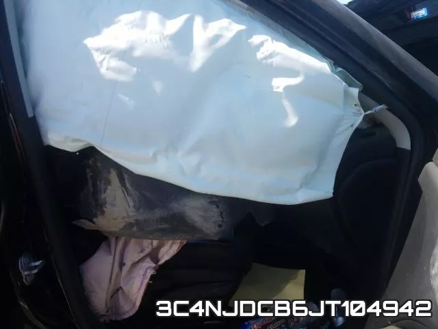 3C4NJDCB6JT104942 фото 6