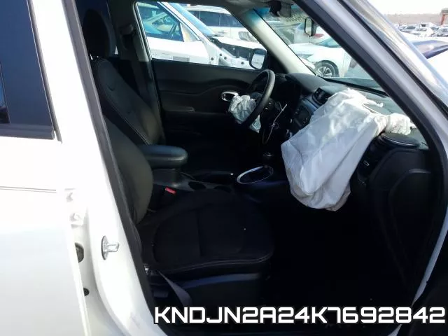 KNDJN2A24K7692842 фото 6