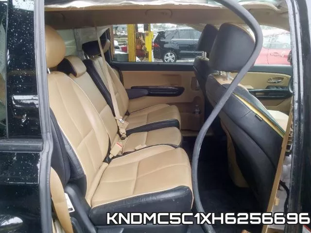 KNDMC5C1XH6256696 фото 7