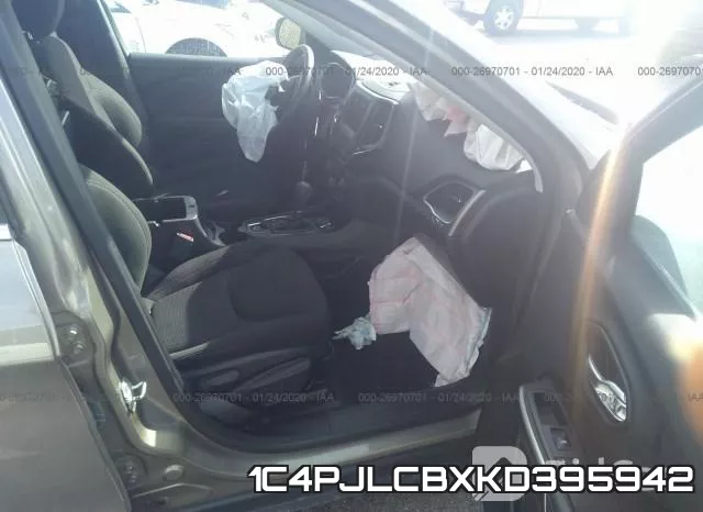 1C4PJLCBXKD395942 фото 6