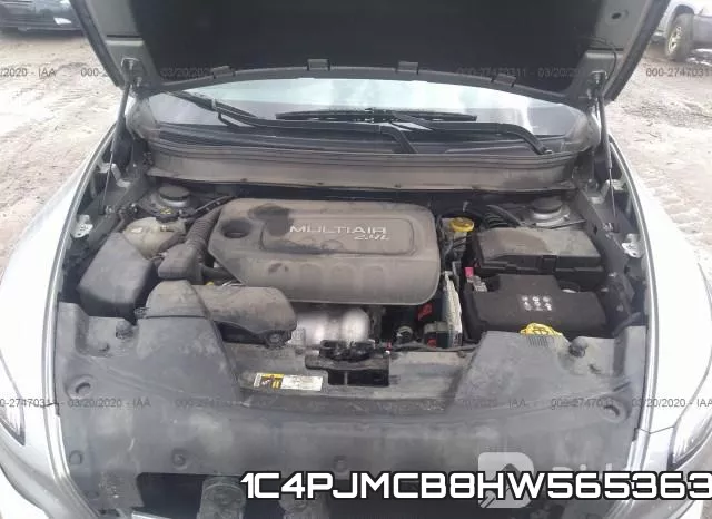 1C4PJMCB8HW565363 фото 2