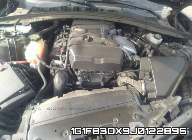 1G1FB3DX9J0122895 фото 2