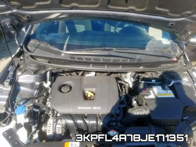 3KPFL4A78JE171351 фото 8