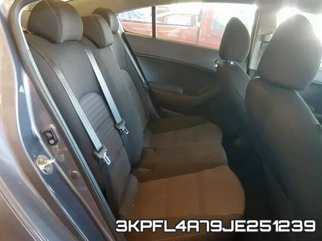 3KPFL4A79JE251239 фото 7