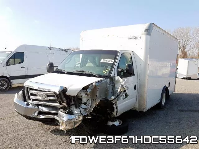 1FDWE3F67HDC55642 фото 3