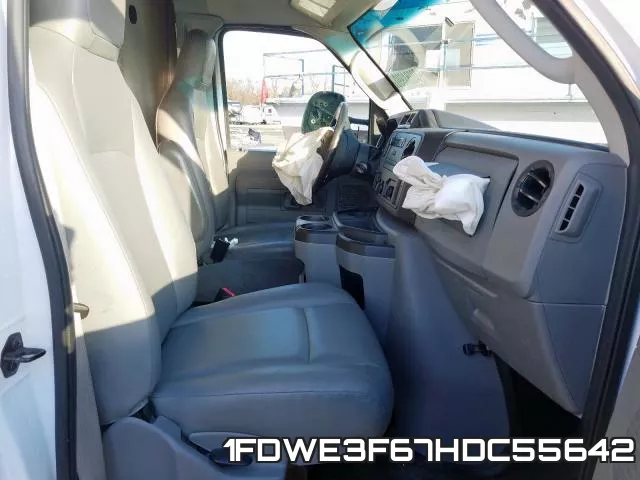1FDWE3F67HDC55642 фото 6