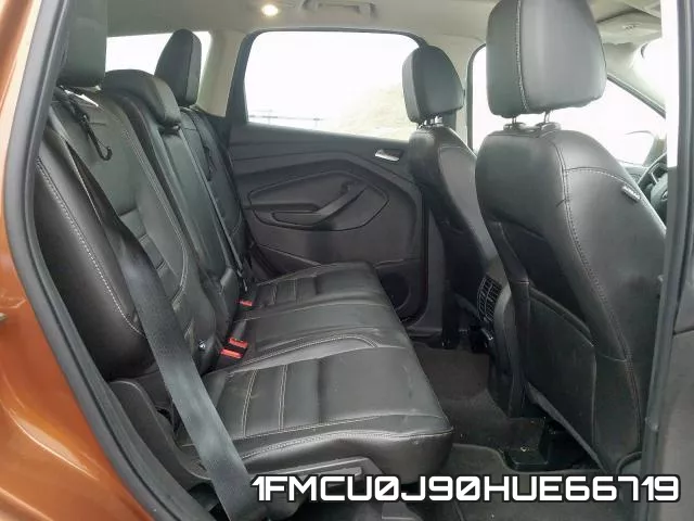 1FMCU0J90HUE66719 фото 7