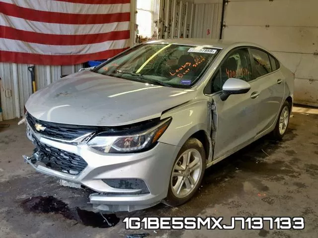 1G1BE5SMXJ7137133 фото 3