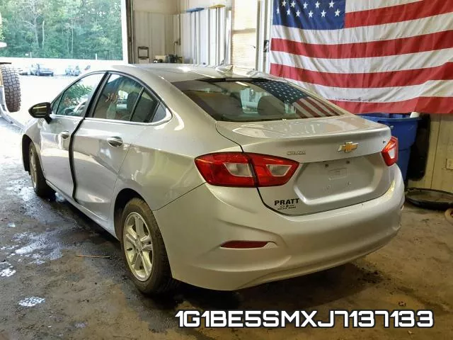 1G1BE5SMXJ7137133 фото 4