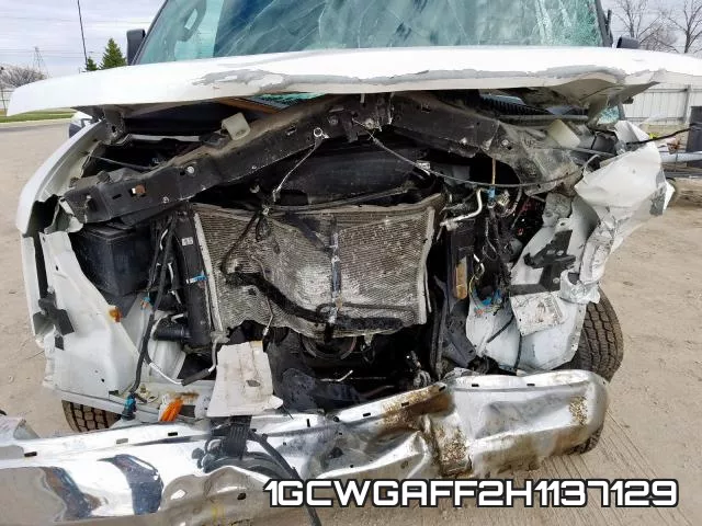 1GCWGAFF2H1137129 фото 8