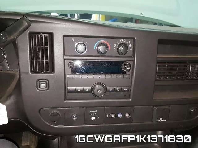 1GCWGAFP1K1371830 фото 9