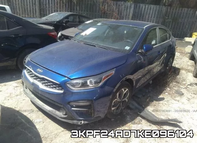 3KPF24AD7KE096104 фото 3