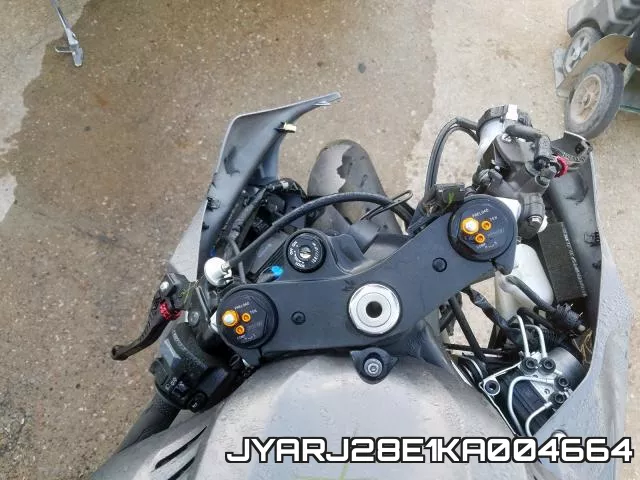 JYARJ28E1KA004664 фото 9