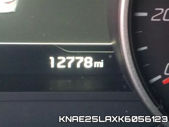 KNAE25LAXK6056123 фото 9