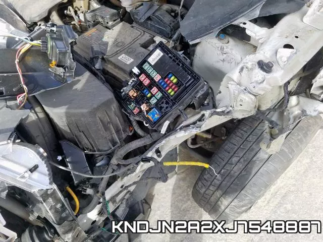 KNDJN2A2XJ7548887 фото 10