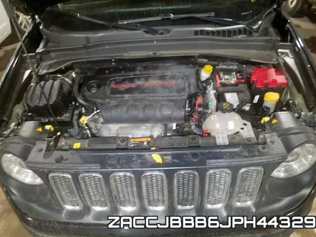 ZACCJBBB6JPH44329 фото 8