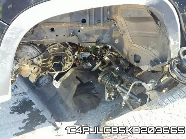 1C4PJLCB5KD203665 фото 10