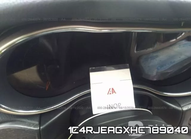 1C4RJEAGXHC789040 фото 8