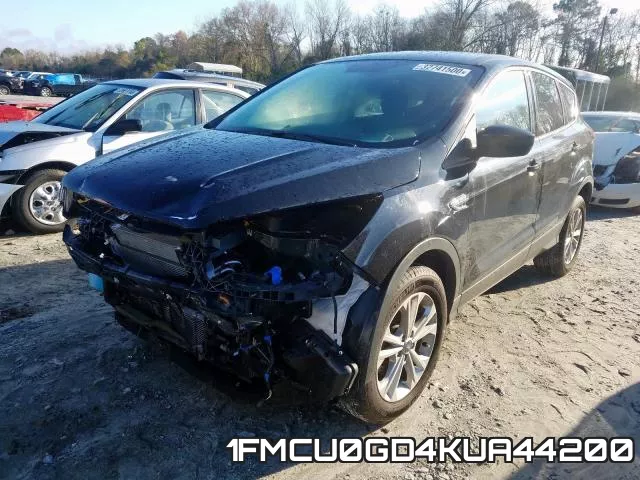 1FMCU0GD4KUA44200 фото 3