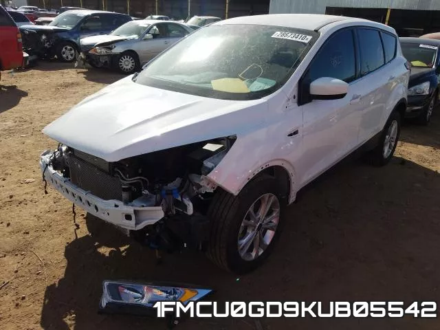 1FMCU0GD9KUB05542 фото 3