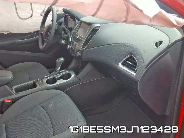 1G1BE5SM3J7123428 фото 6