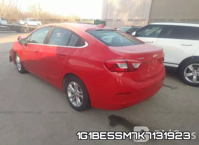 1G1BE5SM7K7131923 фото 4