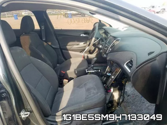 1G1BE5SM9H7133049 фото 6