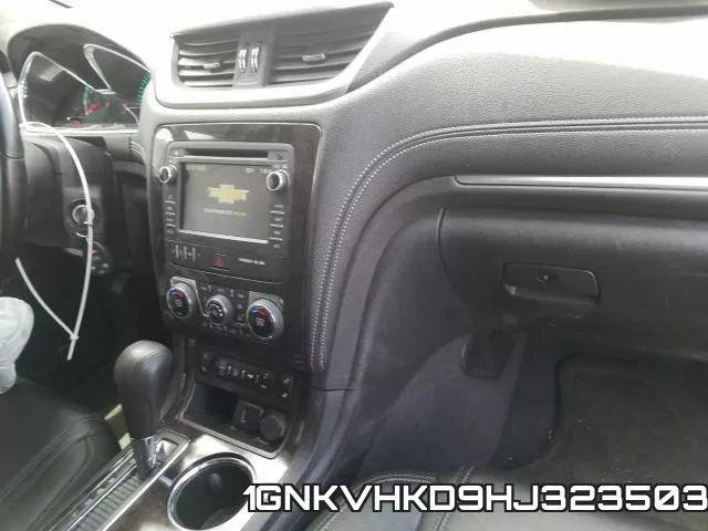 1GNKVHKD9HJ323503 фото 10