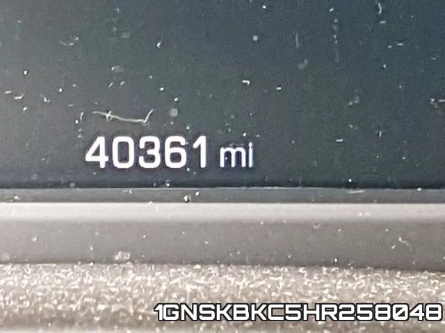 1GNSKBKC5HR258048 фото 9