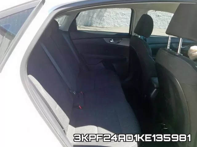 3KPF24AD1KE135981 фото 7