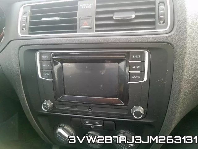 3VW2B7AJ3JM263131 фото 9